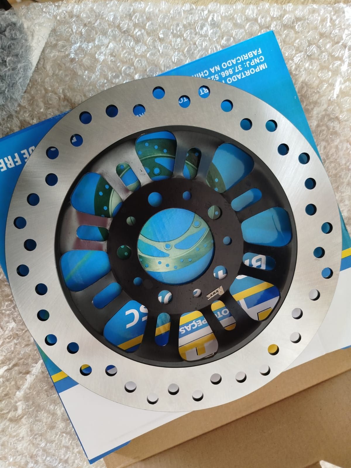 DISCO FREIO DIANT RT TIT125/BROS TIT150/160/XRE190 C/FURAÇÃO (DF025)