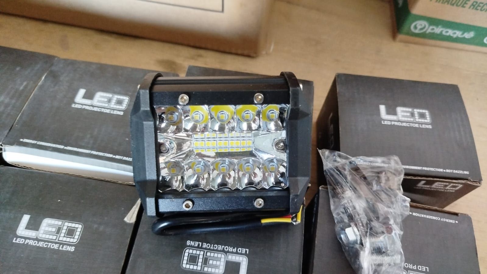 FAROL LED RETANGULAR - Imagem 2